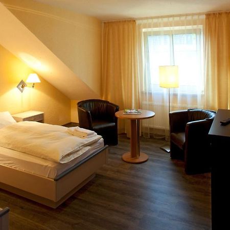 Landgasthof Hoffnung Hotell Handewitt Rum bild
